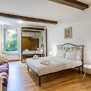 Apartamento Deluxe - Campo Dei Fiori